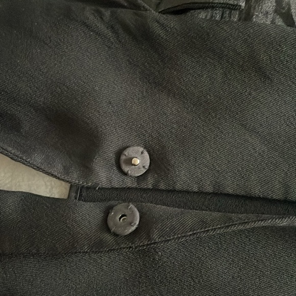 NWOT Black Sleeveless Blazer by H&M - Picture 6 of 9